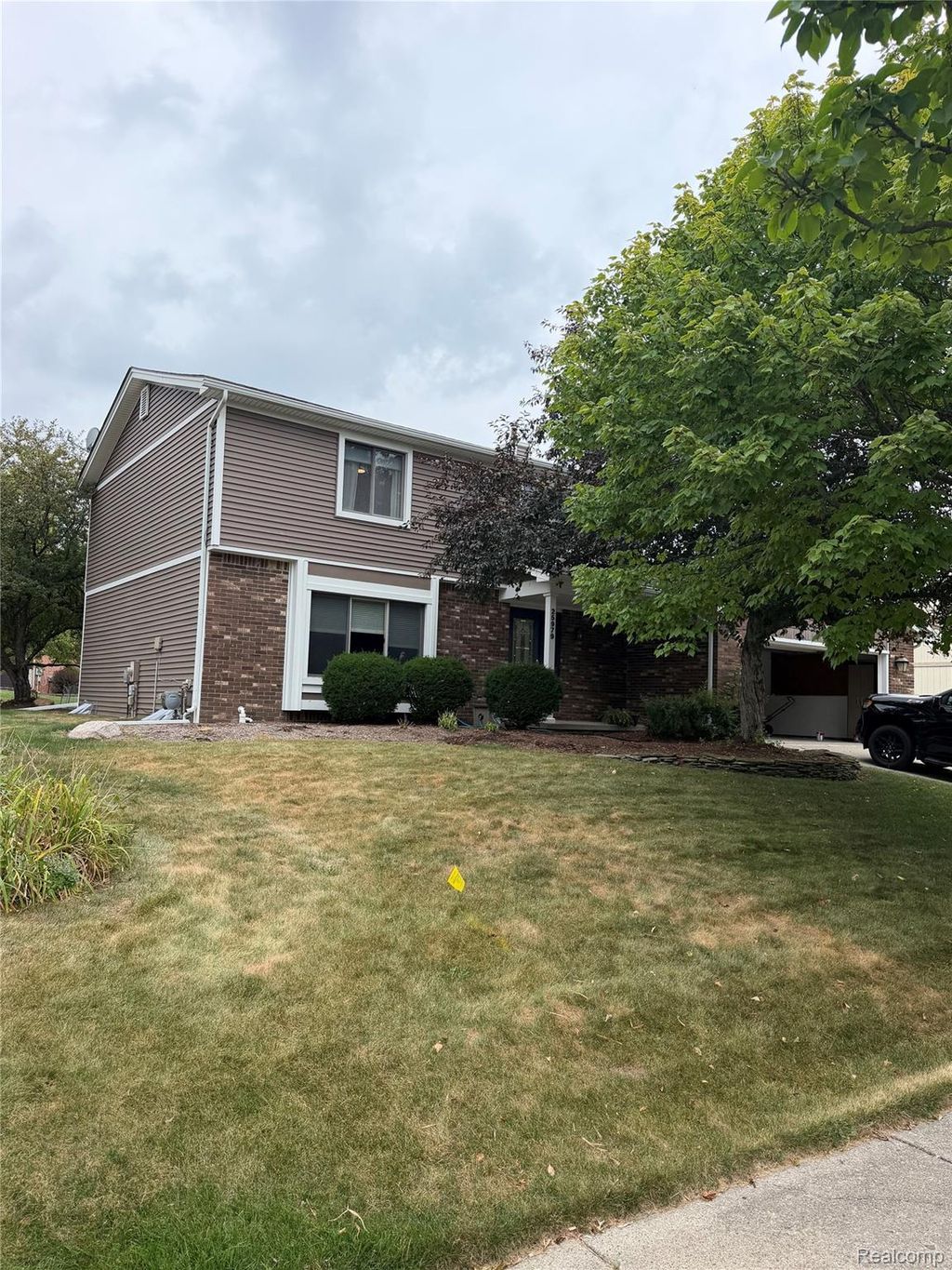 25979 Petros Boulevard, Novi city