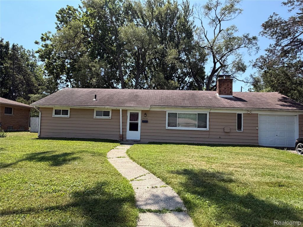 17415 Addison Street, Southfield city