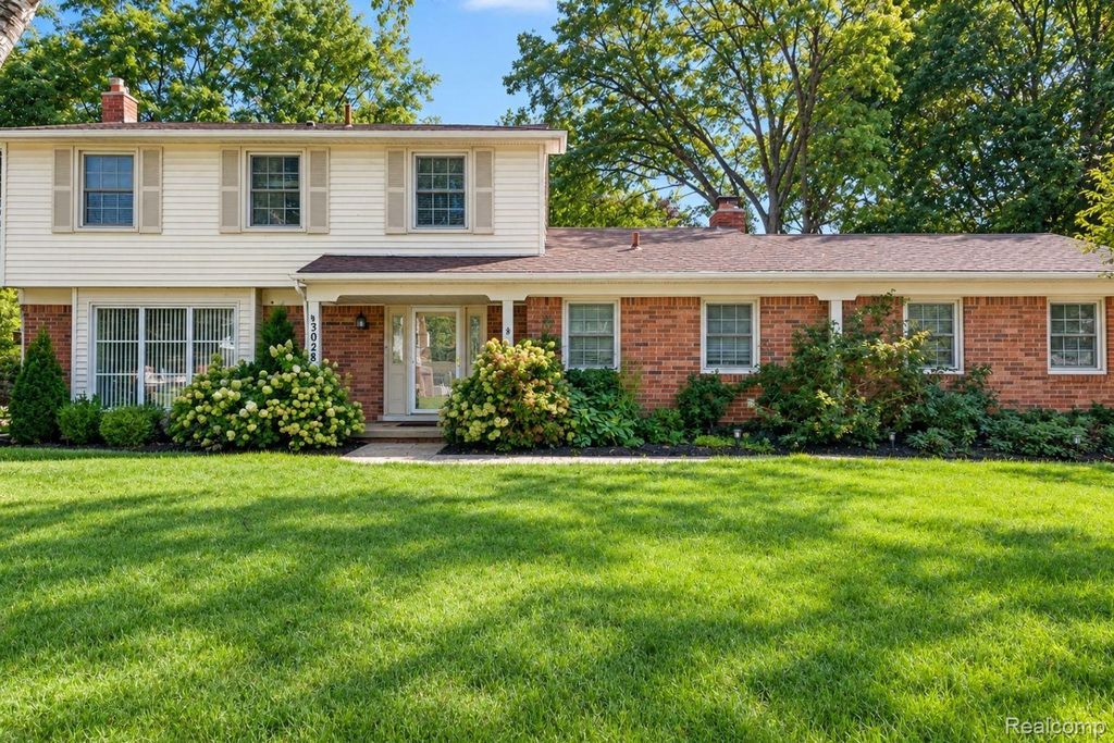 3028 Caswell Drive, Troy city