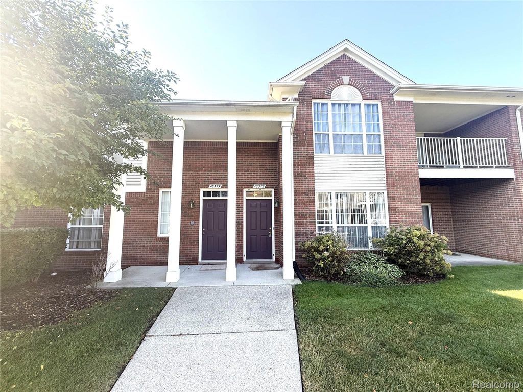 16373 Grandview Drive, Macomb