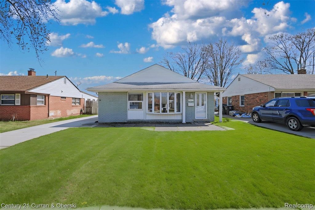 18627 Hinton Street, Riverview city