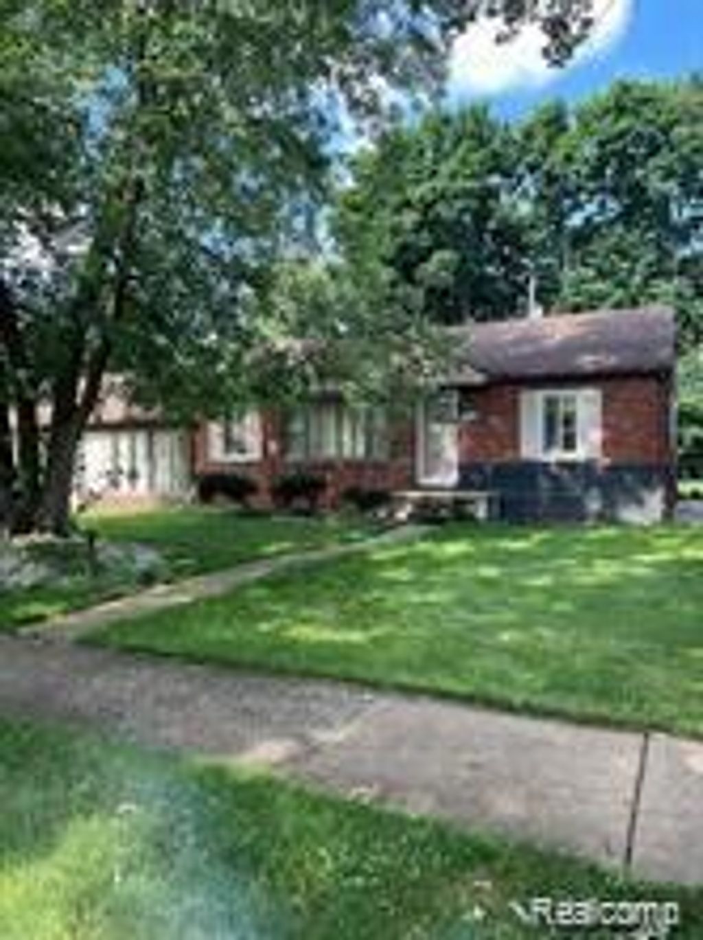 3954 Gertrude Street, Dearborn Heights city