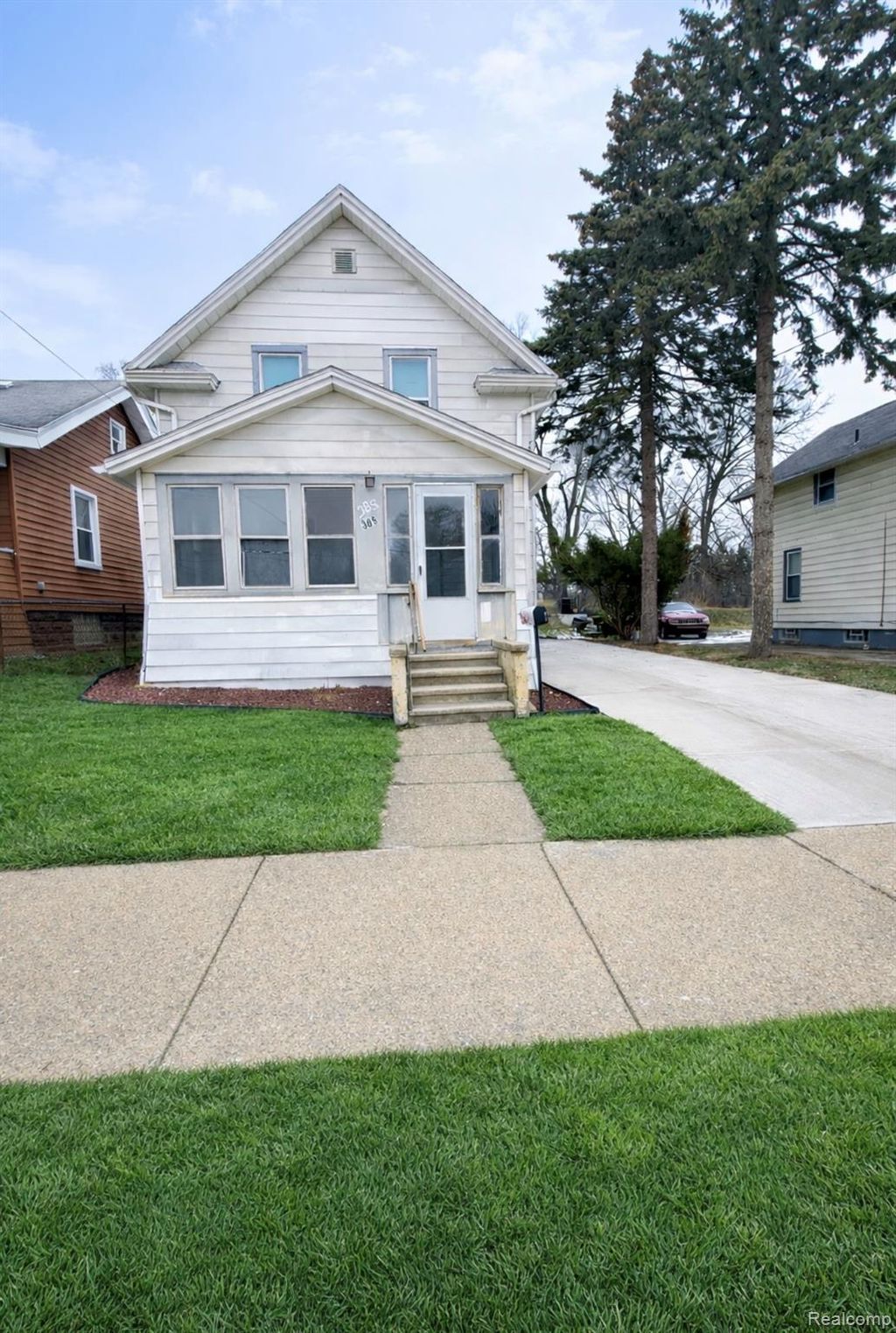 385 Whittemore Street, Pontiac city