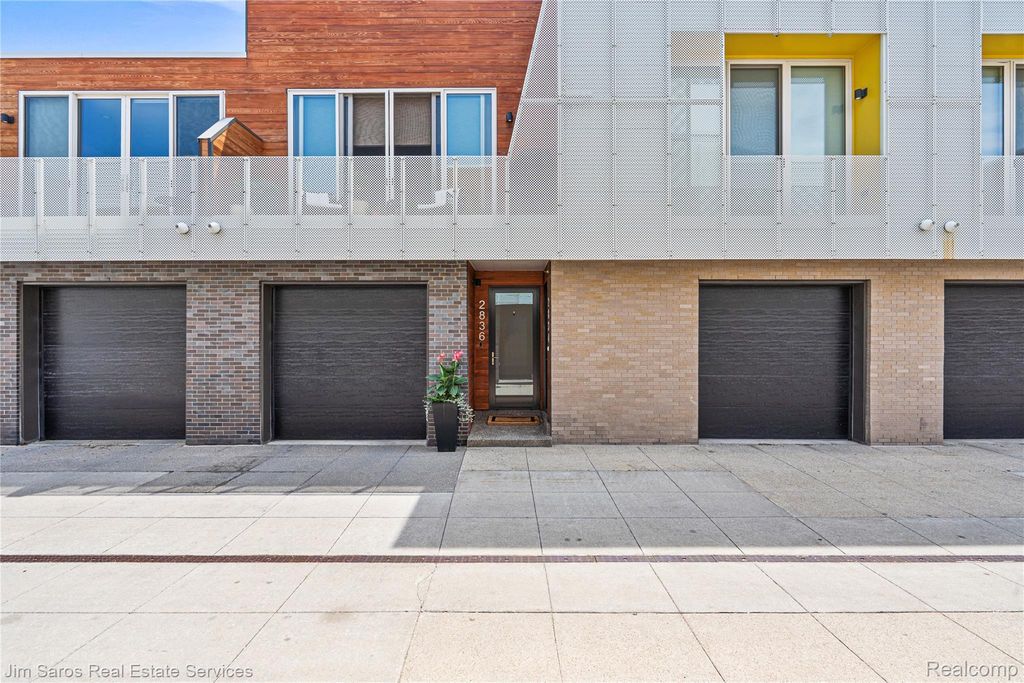 2834 John R, Detroit