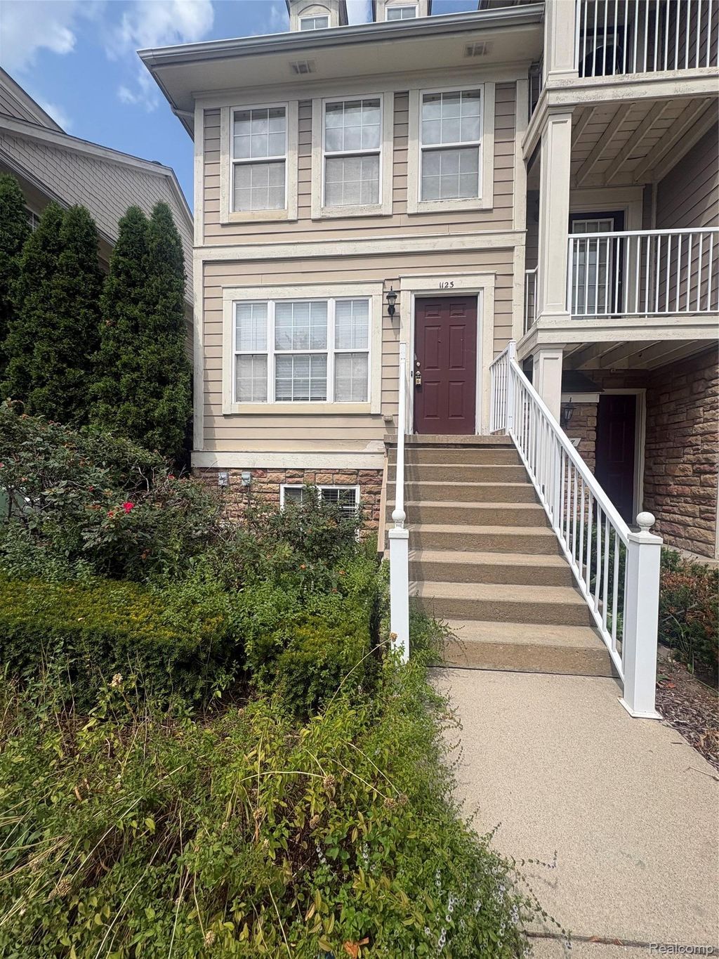 1123 Beaver Run, Troy