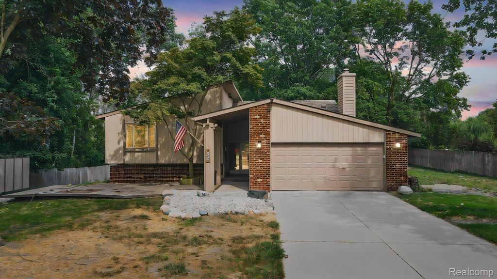 5609 Culpepper Drive, West Bloomfield charter township