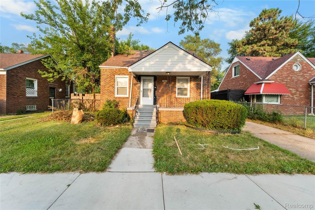 19214 Sunset Street, Detroit city