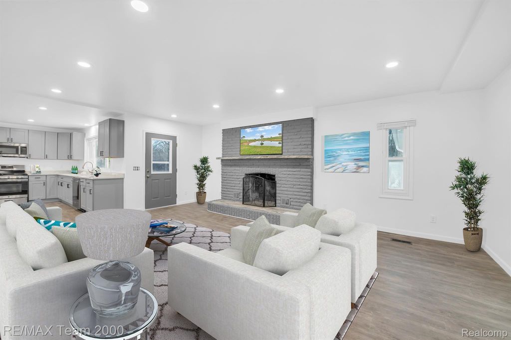 48905 9 Mile Road, Novi city