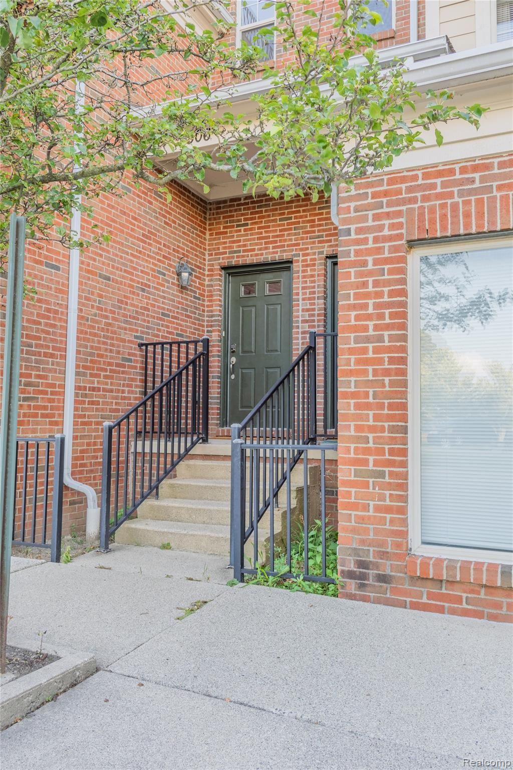 306 Legato Drive, Walled Lake