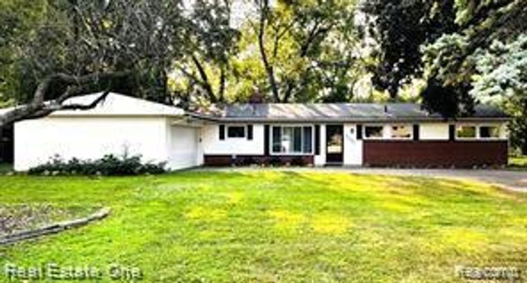 32305 Shrewsbury Street, Farmington Hills city