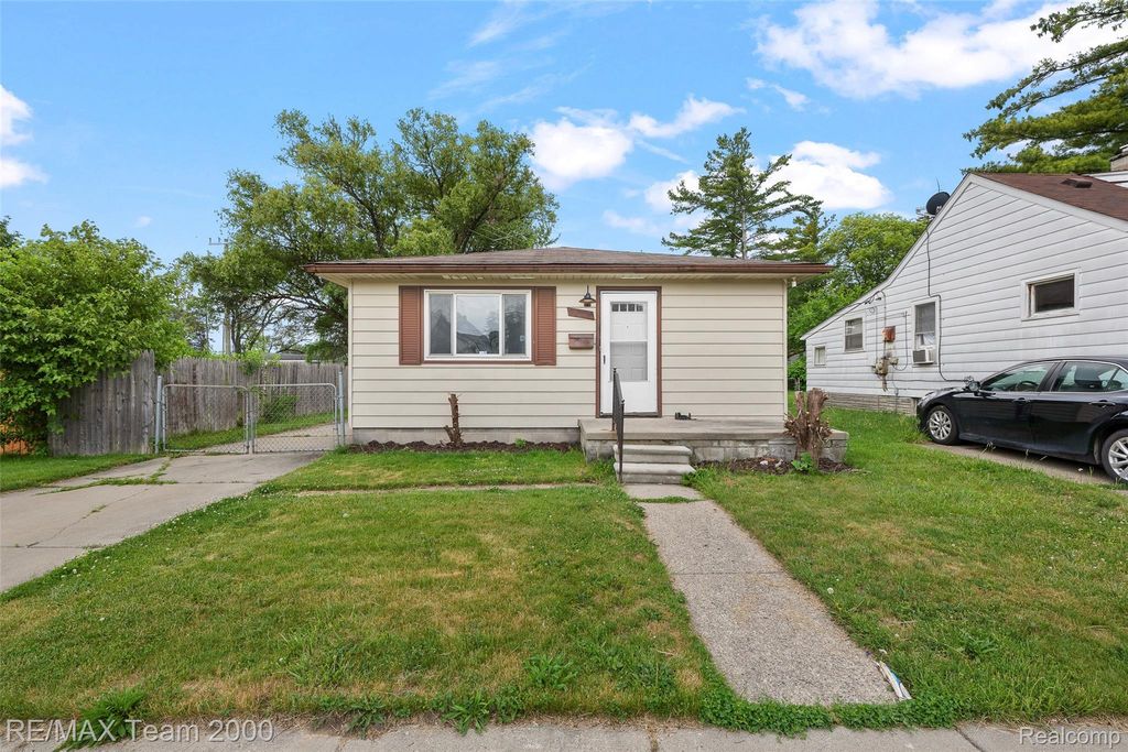 12846 Georgiana Avenue, Warren city
