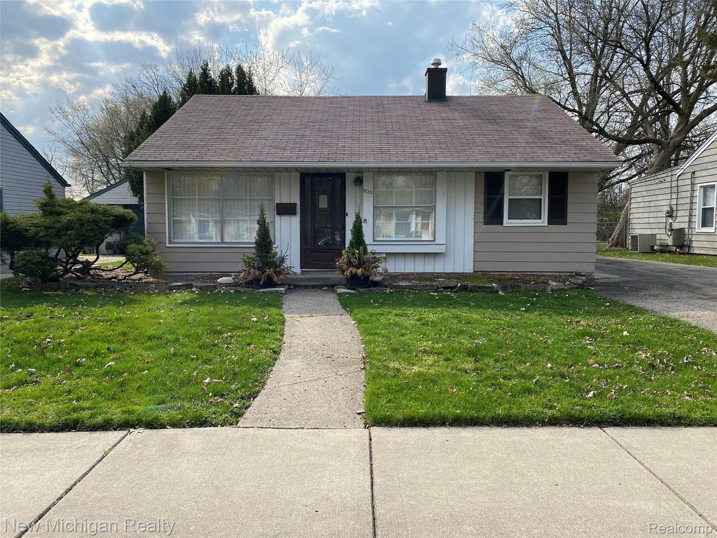 3133 Warick Road, Royal Oak city