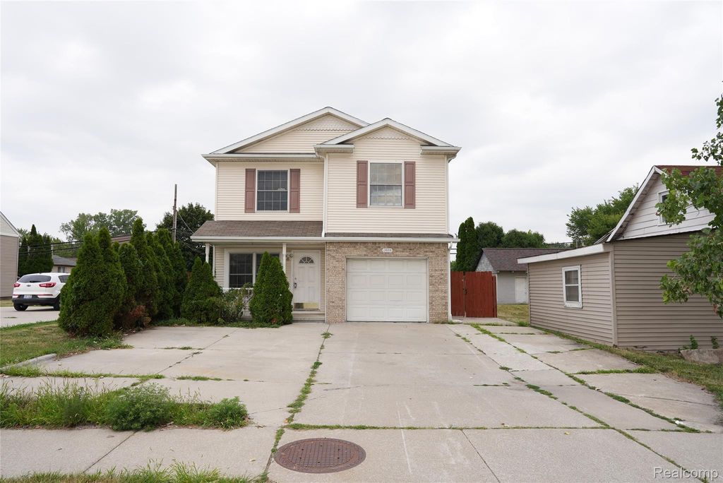 2018 John R Road, Troy city