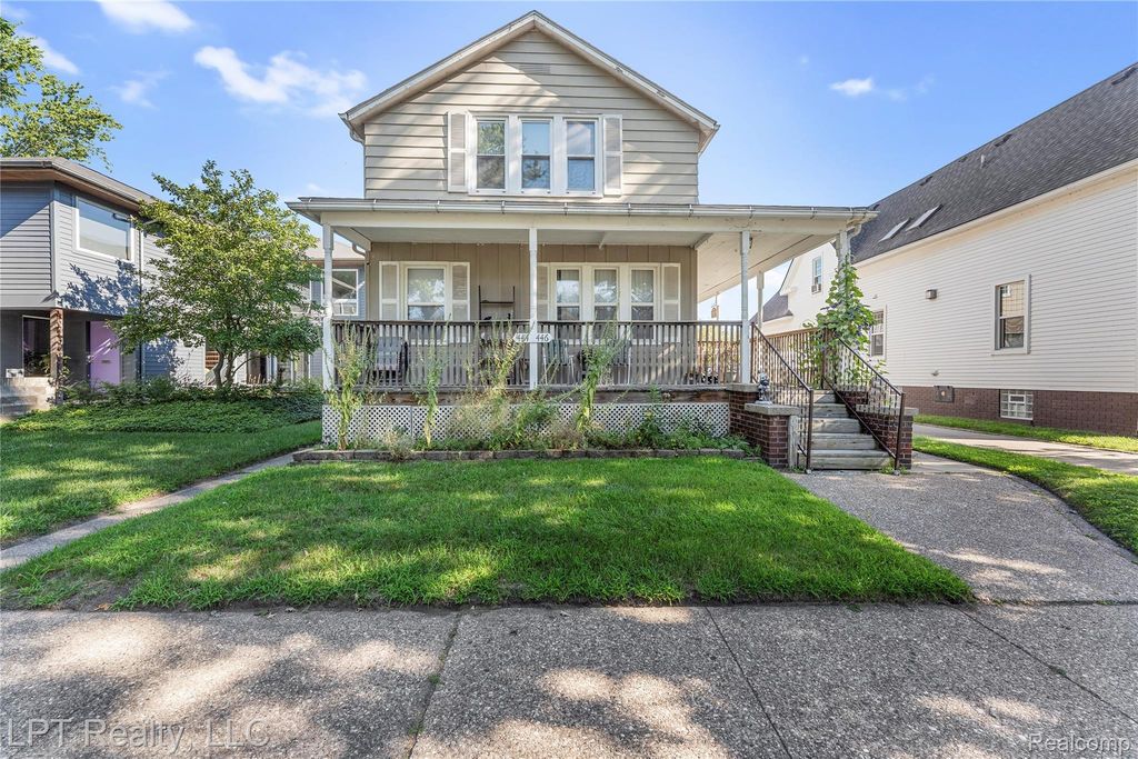 444 Orange, Wyandotte