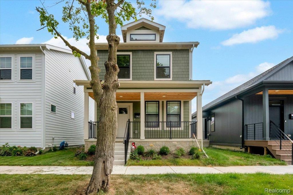 1742 Fischer Street, Detroit city