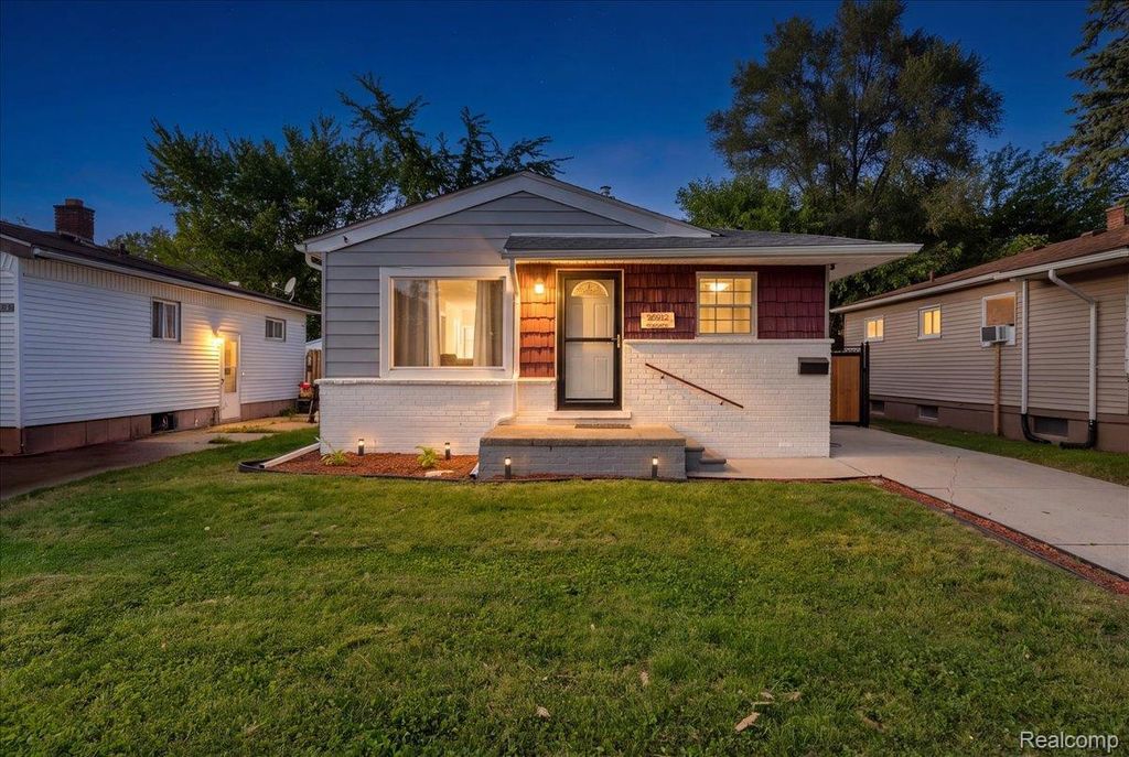 26912 Colgate Street, Inkster