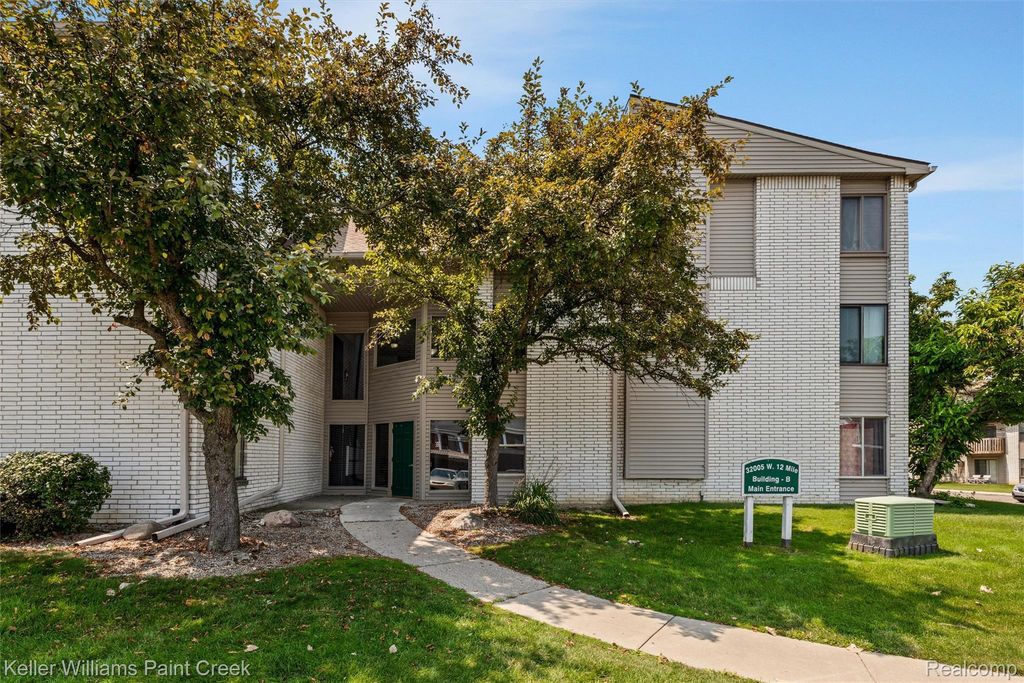 32005 W 12 Mile Road 205, Farmington
