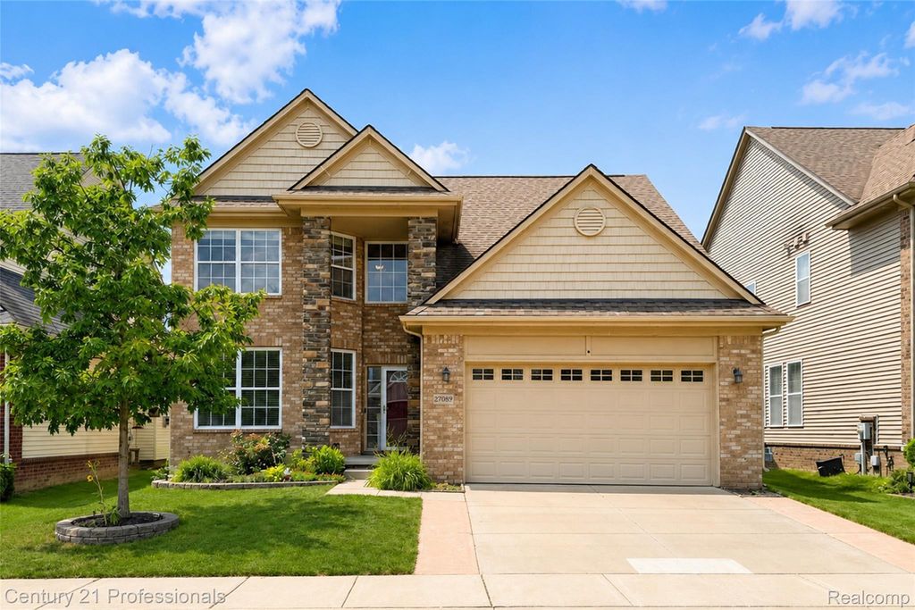 27089 Maxwell Court, Novi city