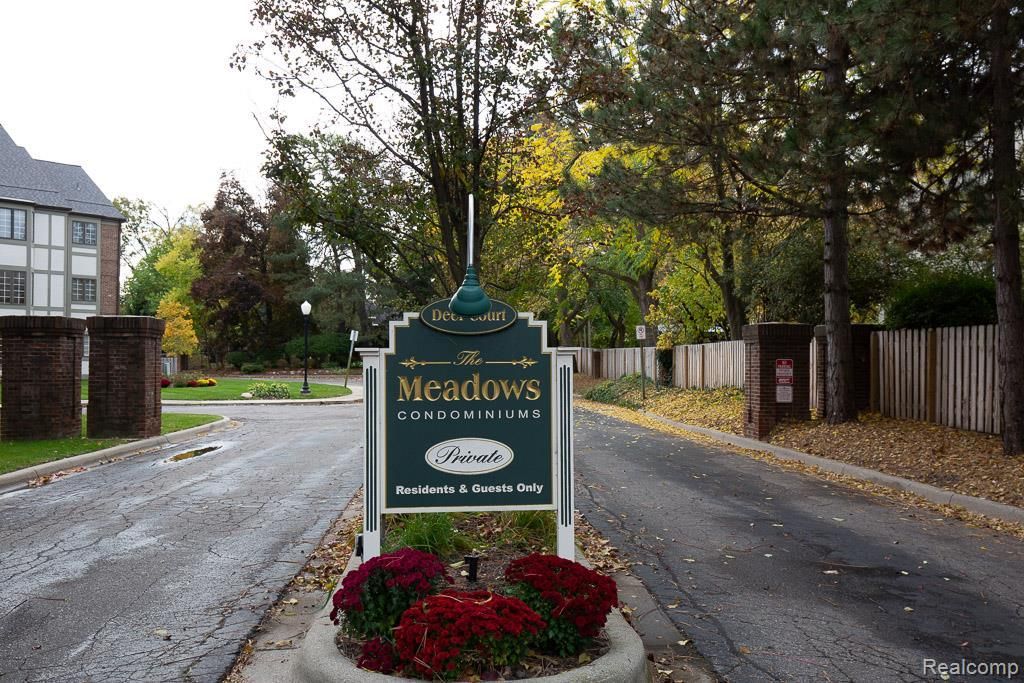 789 Deer Court, Plymouth