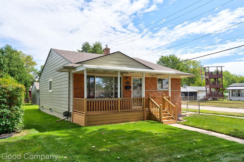 28704 Townley Street, Madison Heights city