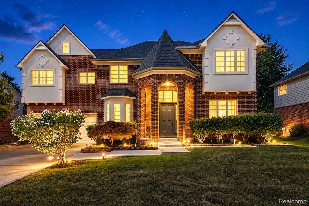 24555 Thatcher Drive, Novi city