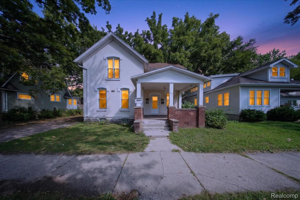 932 N Congress Street Apt1, Ypsilanti