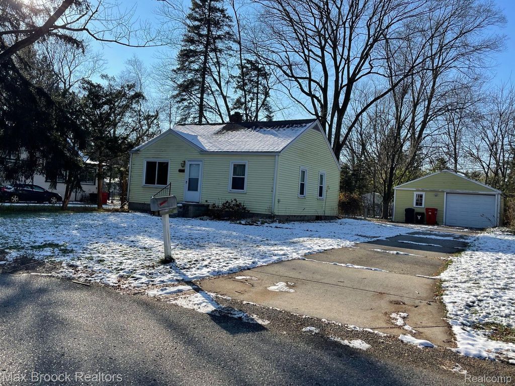 30753 Marshall Street, Southfield city