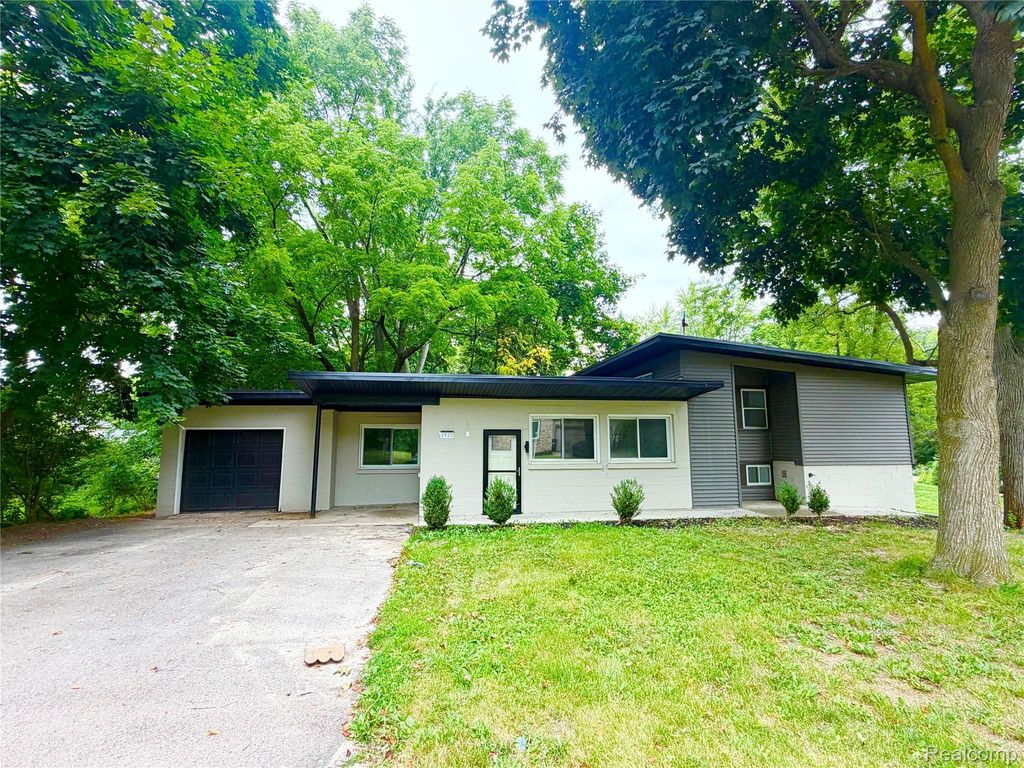 2920 Valley Drive, Ann Arbor city