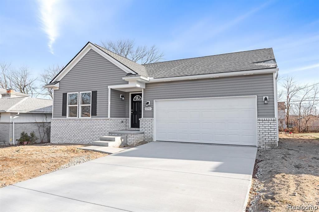 8248 Hugh Street, Westland city