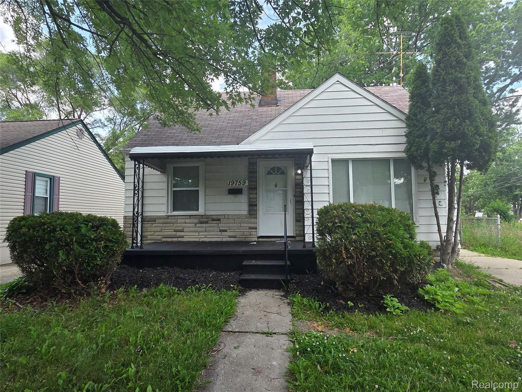 19759 Mccormick Street, Detroit city