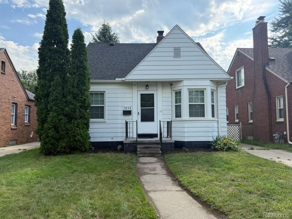 1834 N Mildred Street, Dearborn