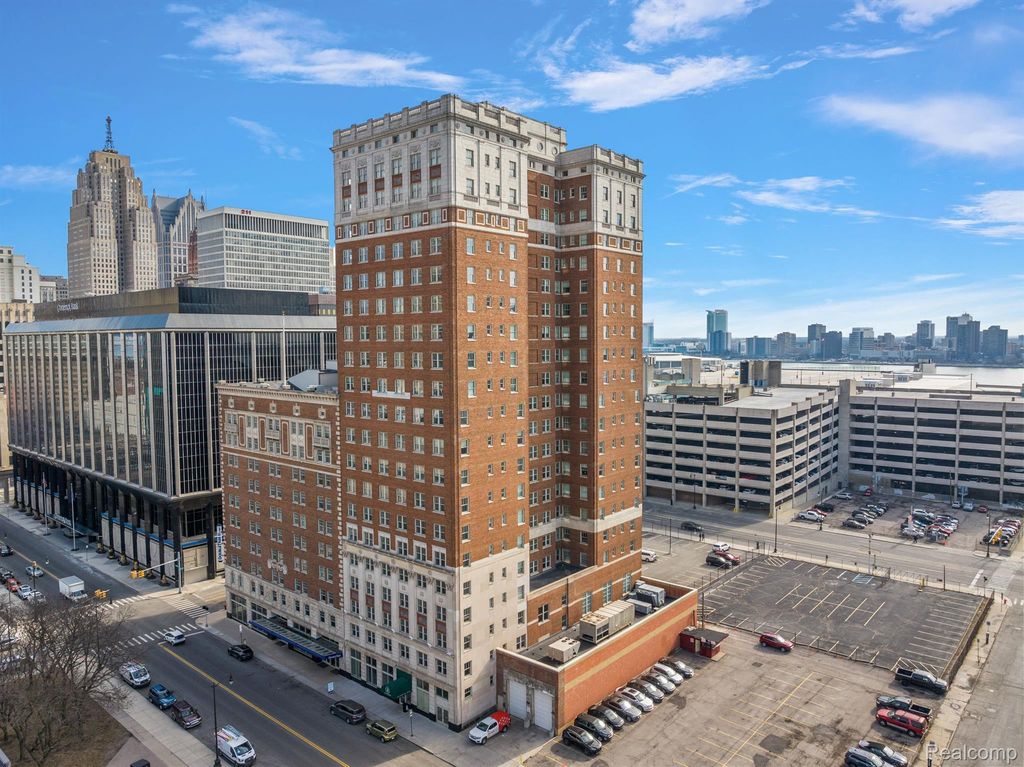 525 W Lafayette Boulevard 20c, Detroit
