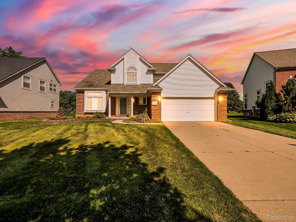 3140 Mulberry Court, Wixom