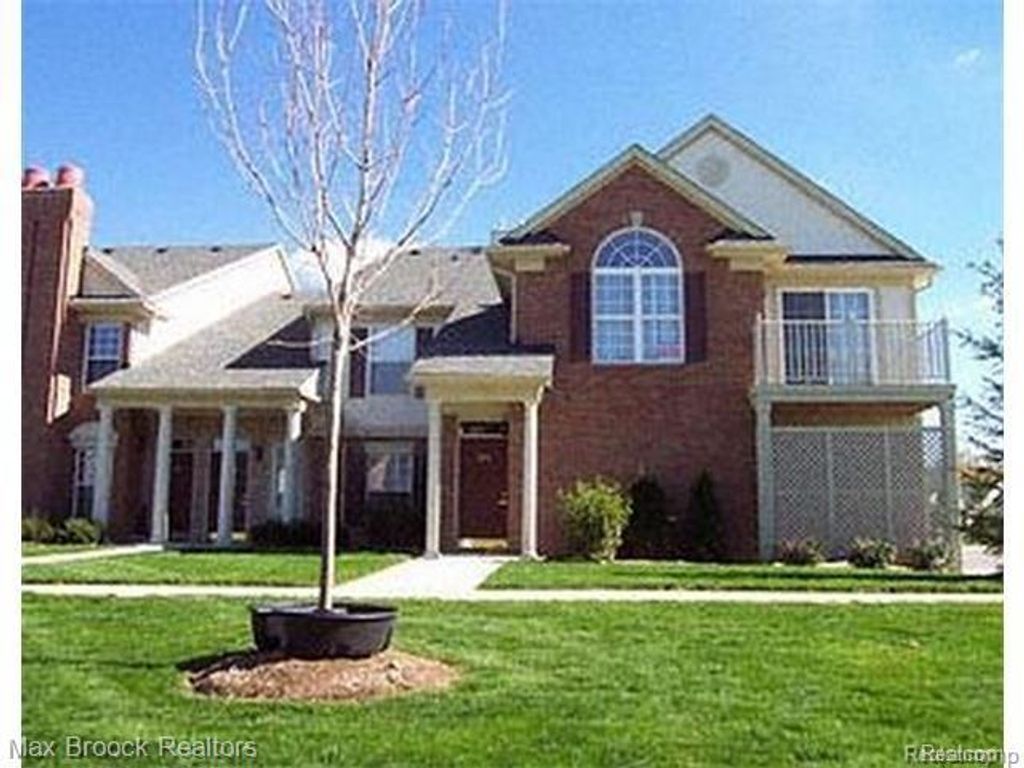 5295 Brookemonte Circle, Rochester