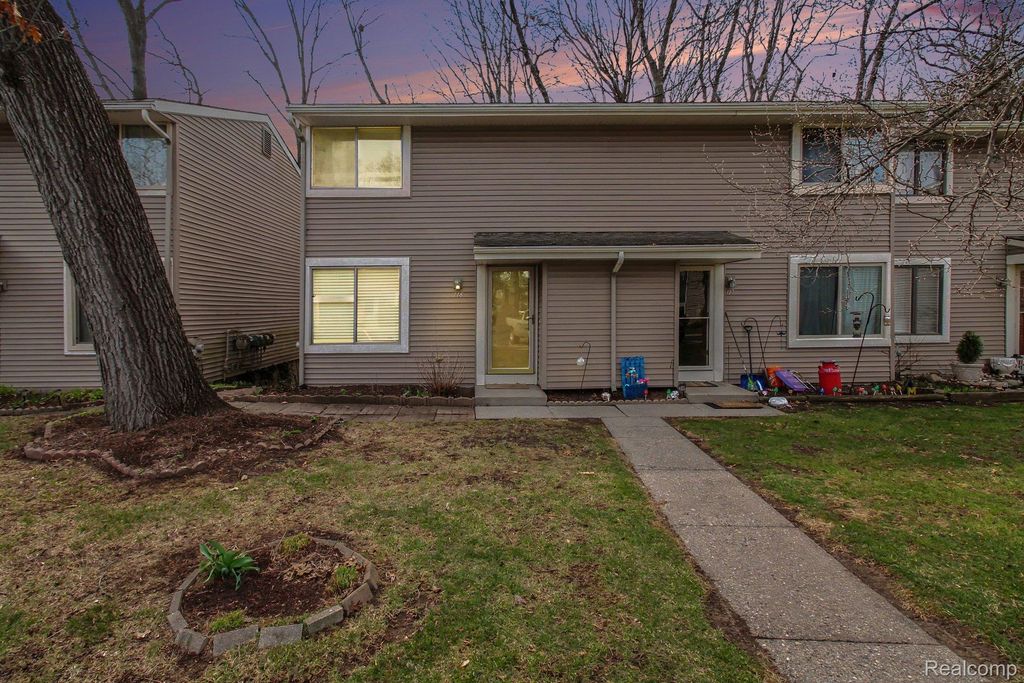 616 Rickett Road 118, Brighton