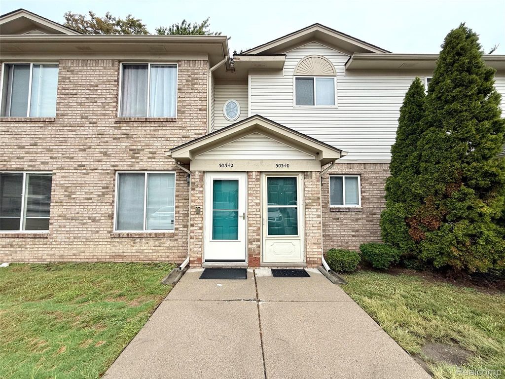 30342 Wedgewood Circle, Roseville