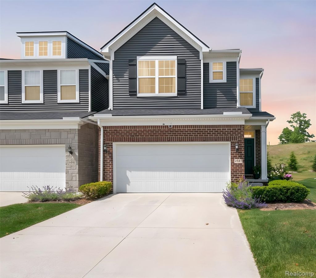 4691 Broomfield Way 5, Lake Orion