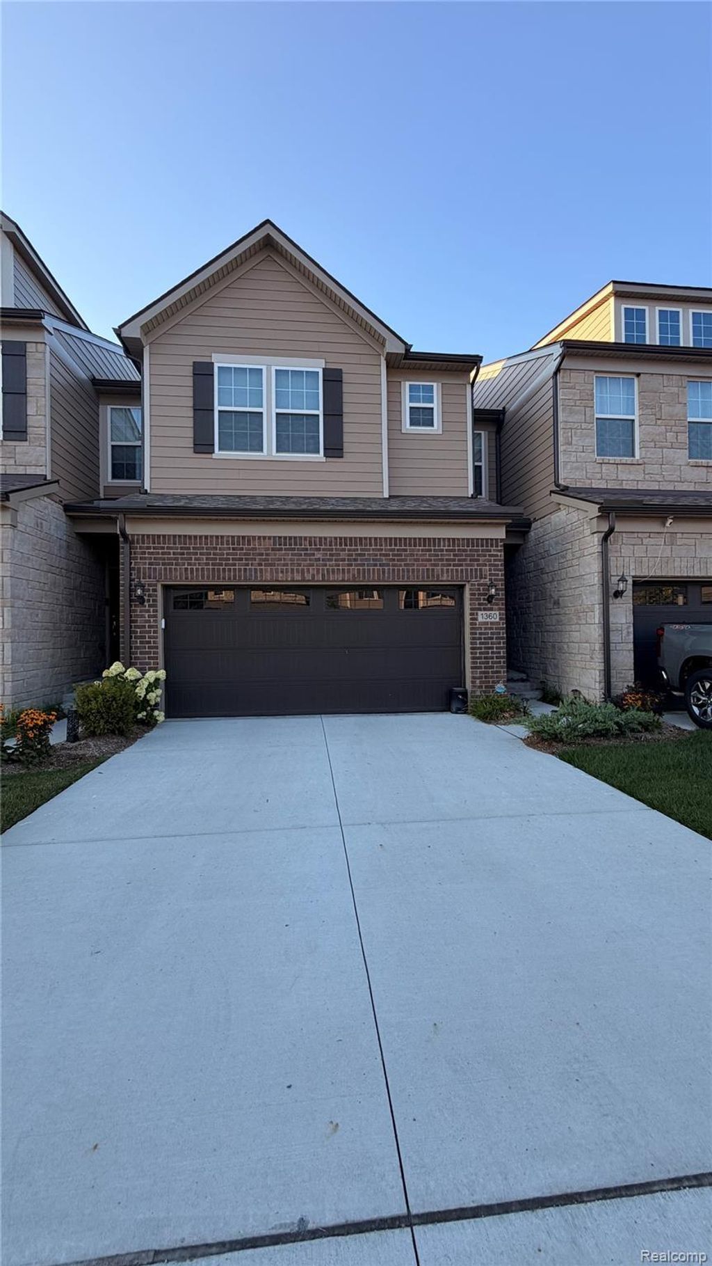 1360 Addison Circle, Commerce Twp