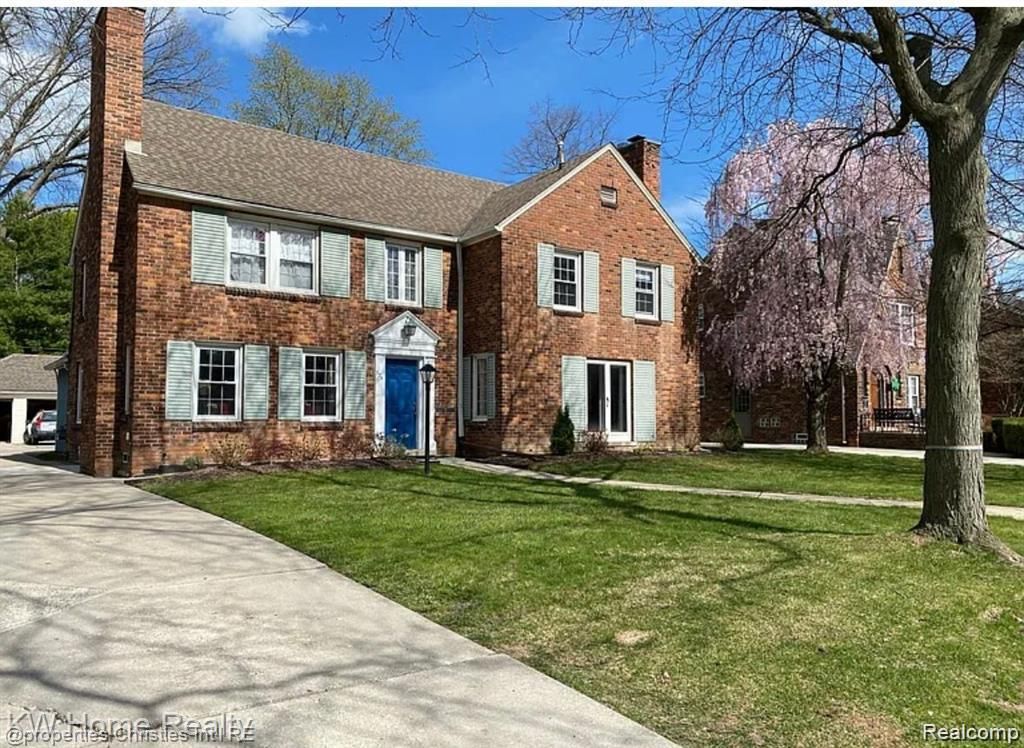 578 Neff Road, Grosse Pointe