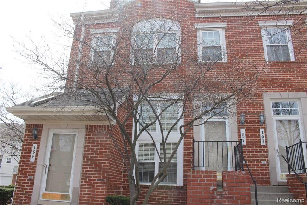 157 W Kenilworth Avenue, Royal Oak