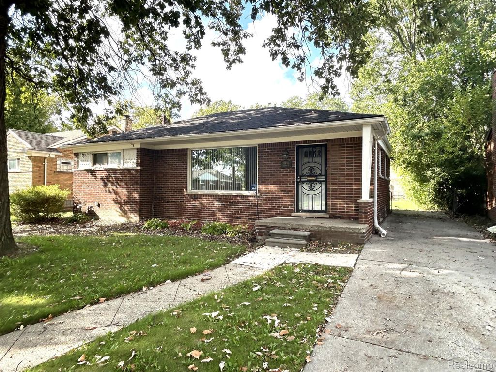 14640 Pearson Street, Oak Park