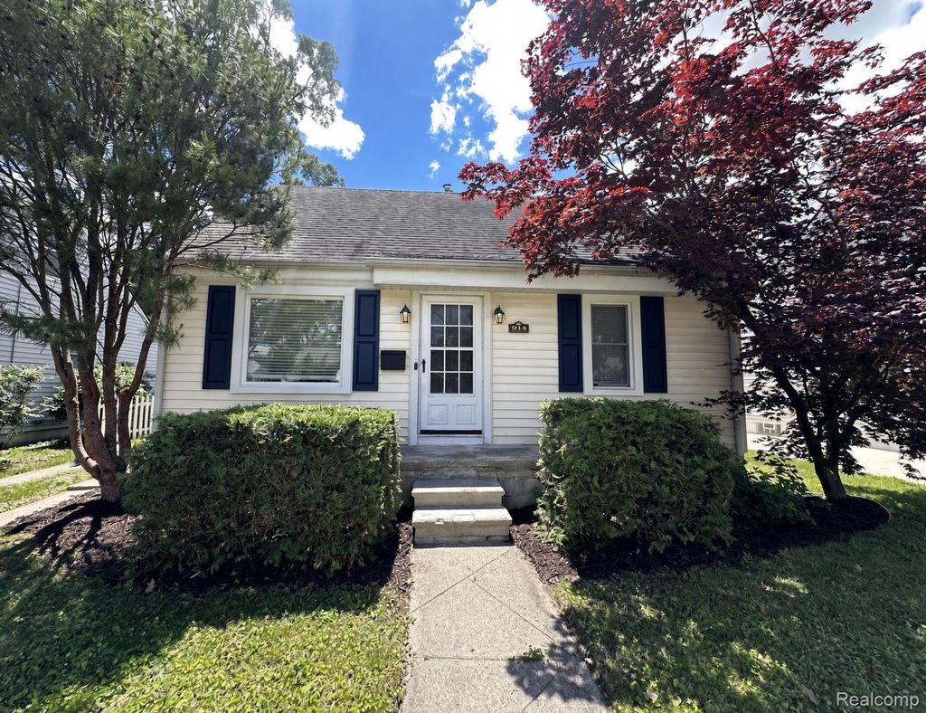 914 Bauman Avenue, Royal Oak