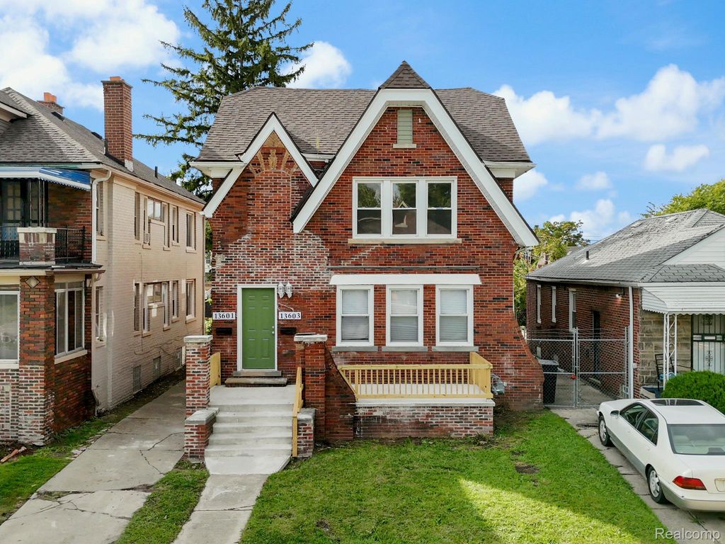13601 Northlawn Street, Detroit