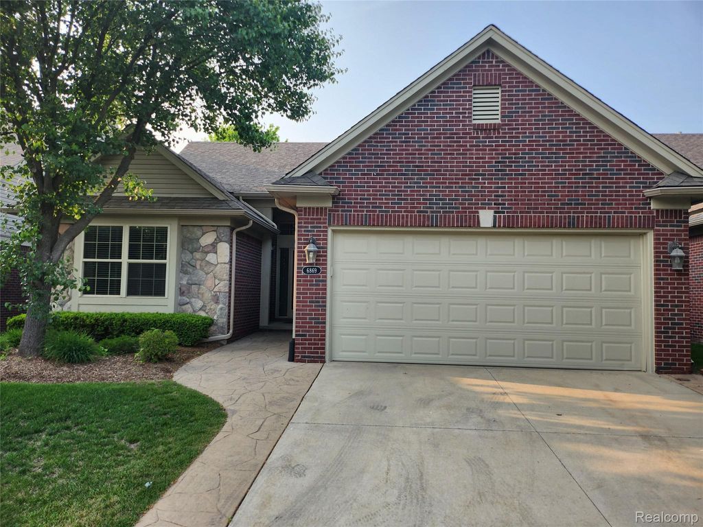 6869 N Central Park, Shelby Twp