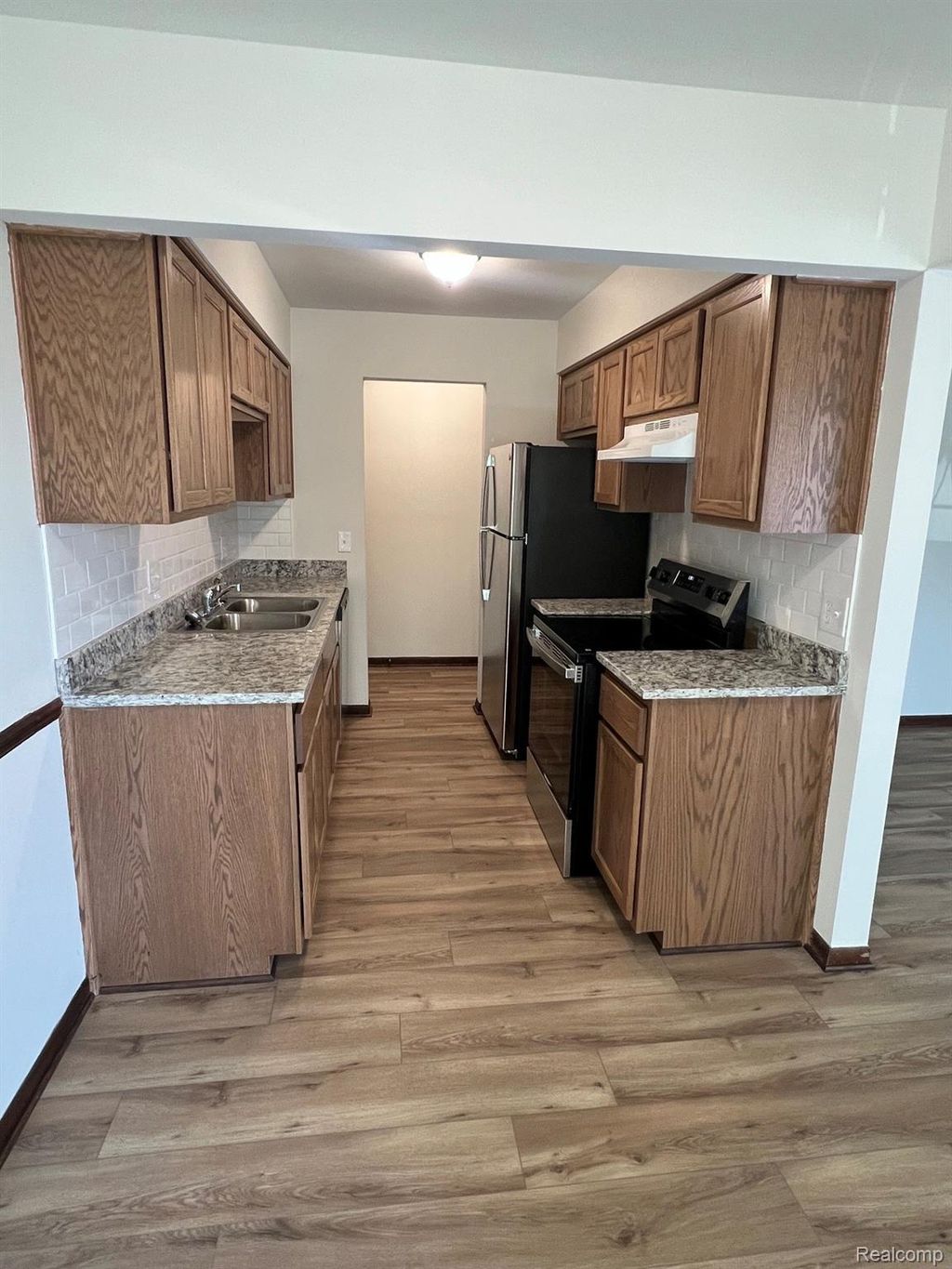 48567 Roma Valley Drive E6, Shelby Twp