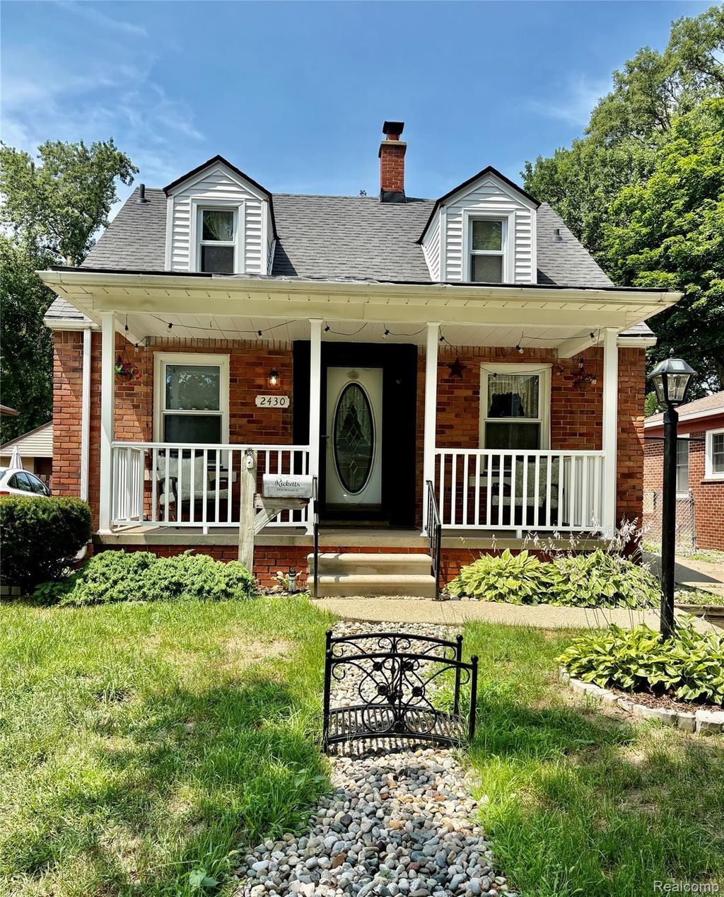 2430 Bennett Street, Dearborn city