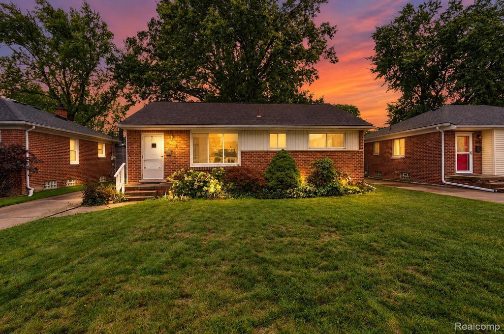 437 W Sunnybrook Drive, Royal Oak