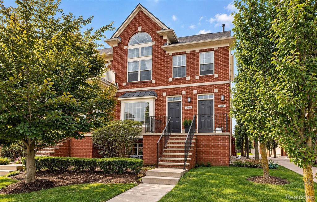 3094 Camden Drive, Troy