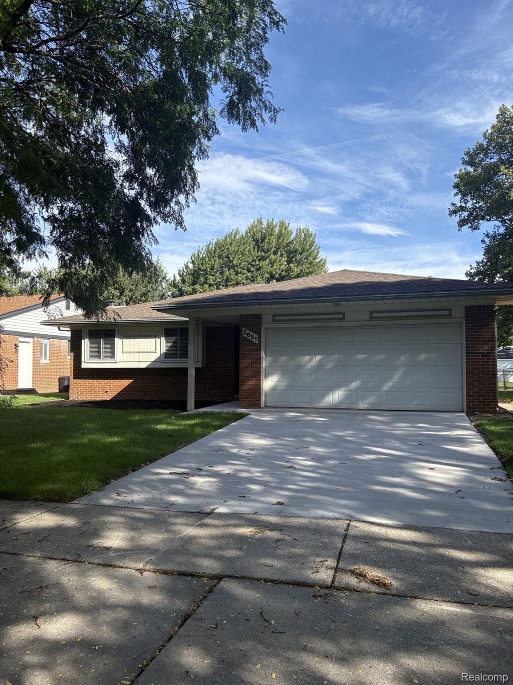 2651 Arrowhead Drive, Troy