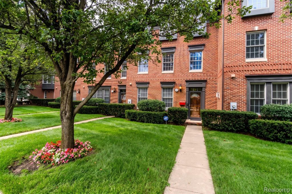 805 N Sherman Drive, Royal Oak